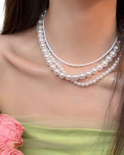 Colar Curto de Pérolas